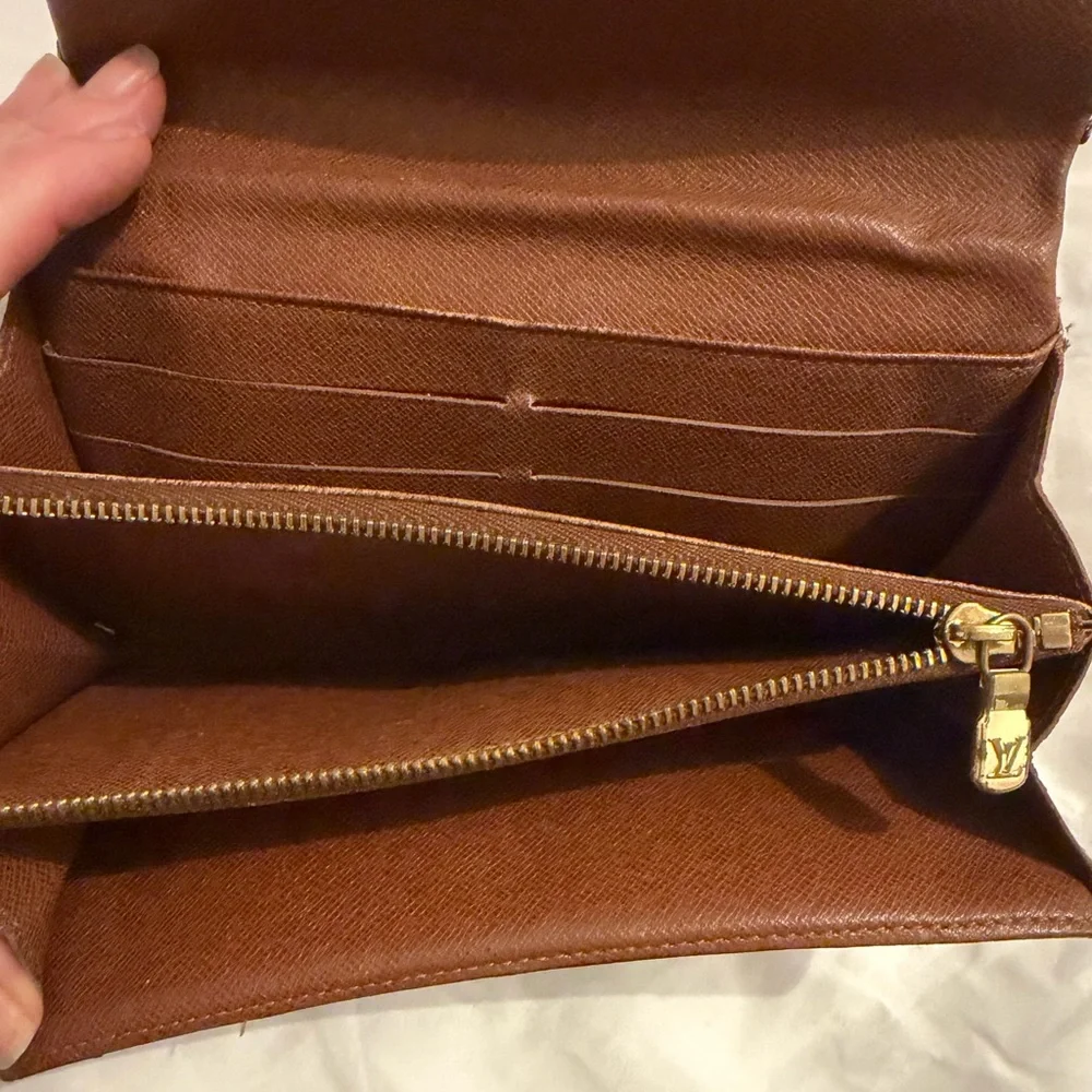 Louis Vuitton authentic vintage monogram envelope wallet clutch LV
